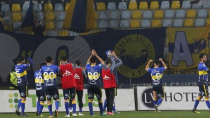 Everton dejó atrás una sequía de 13 fechas al derribar en casa casa a U. de Concepción