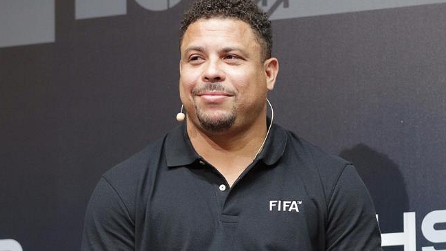 Ronaldo debió ser internado de urgencia en España