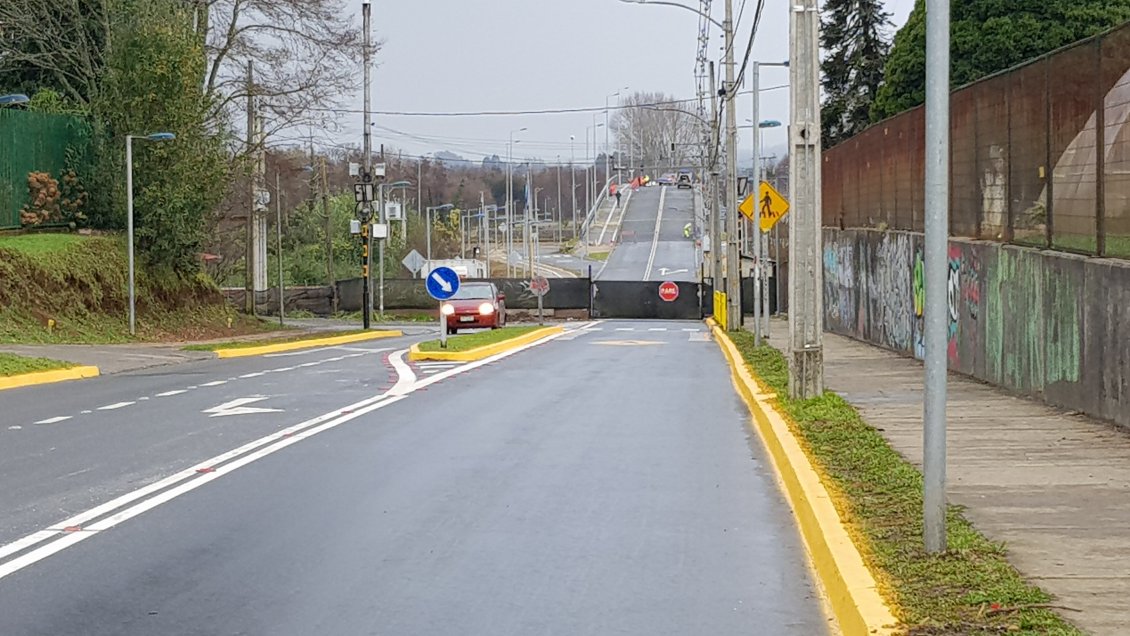 Valdivianos con opiniones divididas frente a puesta en marcha del Puente Caucau