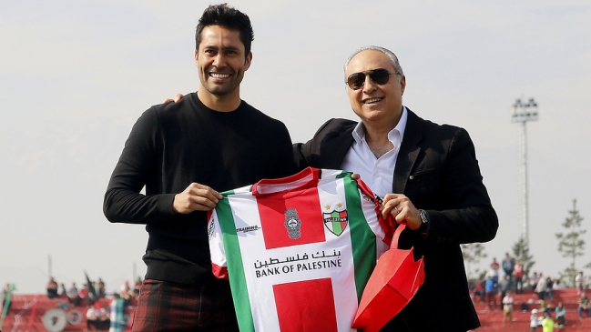 Luis Jiménez en su presentación en Palestino: Era el momento de volver