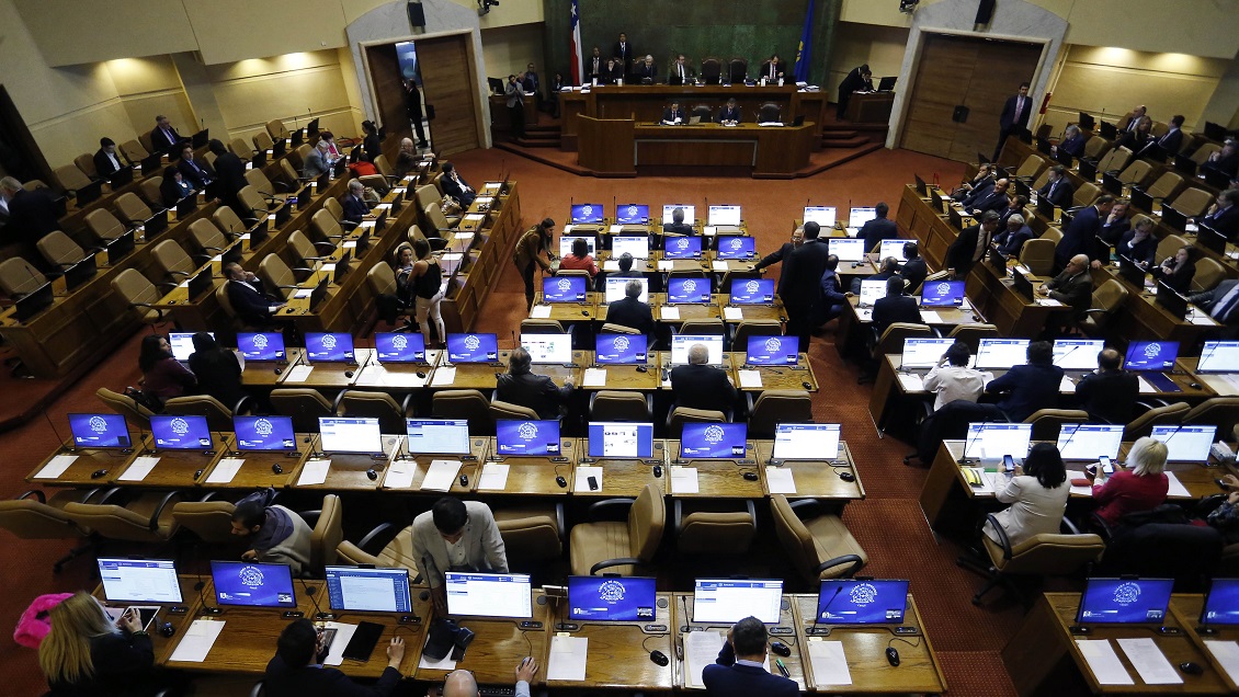 Parlamentarios adelantaron sesiones para tener dos días libres tras el feriado