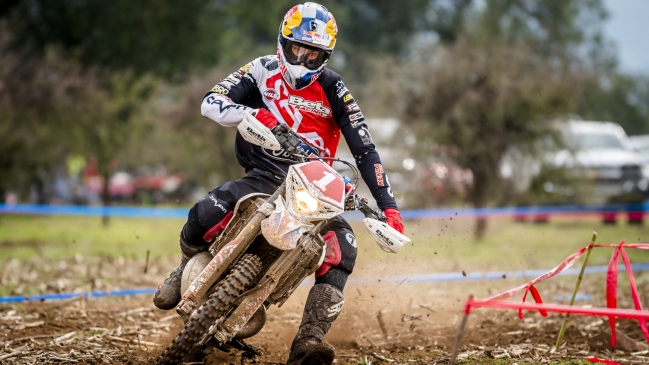Benjamín Herrera es el líder absoluto del Campeonato Nacional de Moto Enduro FIM