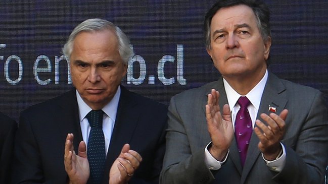 Chadwick respaldó a Ampuero: Es un ejemplo en la defensa de DDHH en todo tiempo y lugar