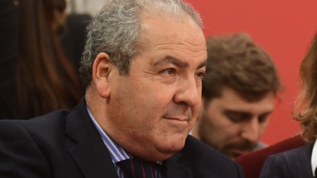 Senadores de oposición amplían veto contra Luis Castillo: No es interlocutor válido