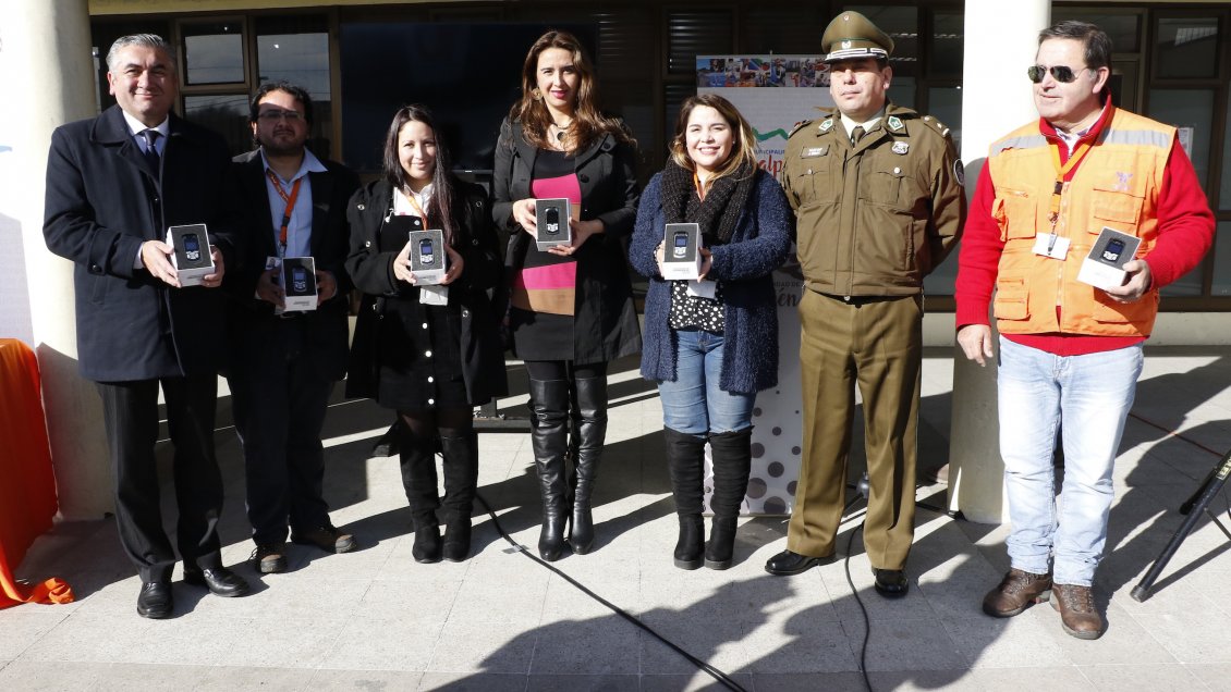 Hualpén: Entregan GPS con botón de pánico a mujeres víctimas de violencia intrafamiliar