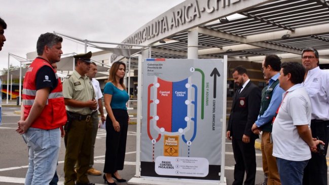 Arica: Aumenta el tránsito en el paso fronterizo de Chacalluta