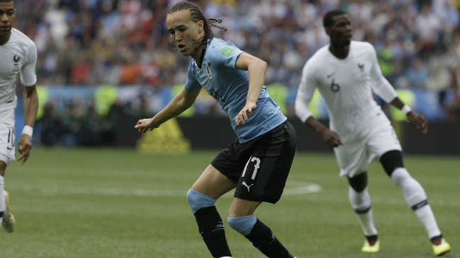 AC Milan anunció el fichaje del uruguayo Diego Laxalt
