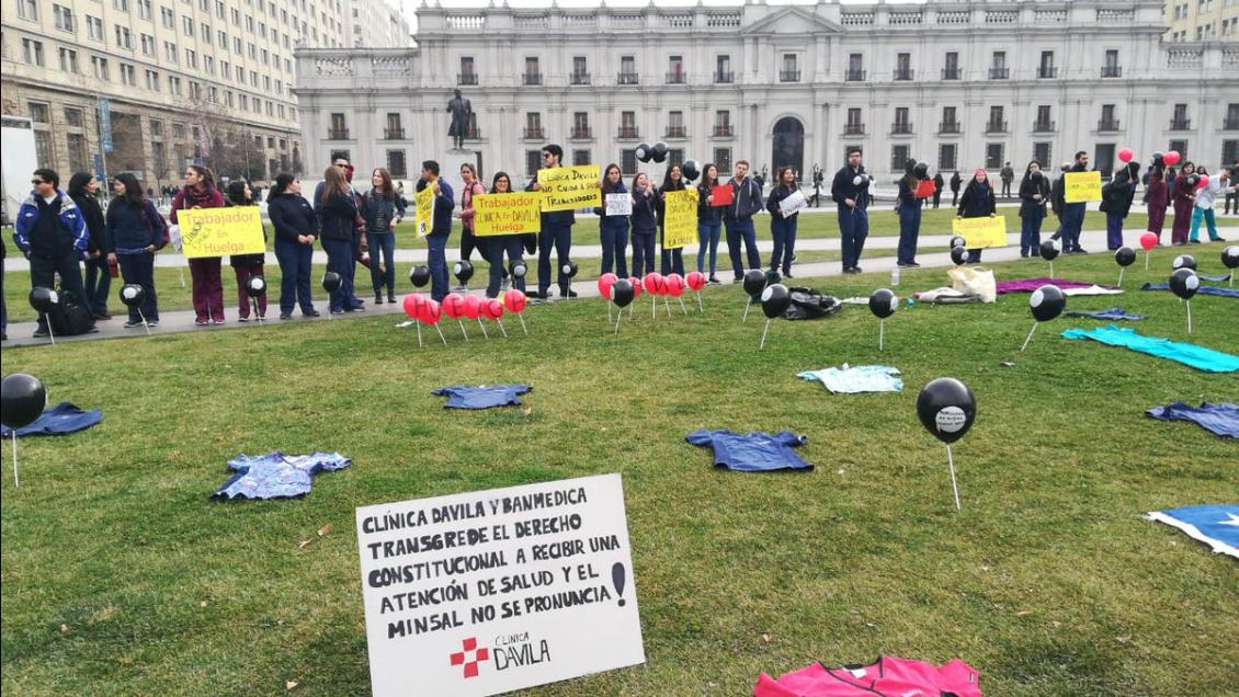 Clínica Dávila: Huelga llega a 38 días y tensiona servicios de salud de Santiago Norte