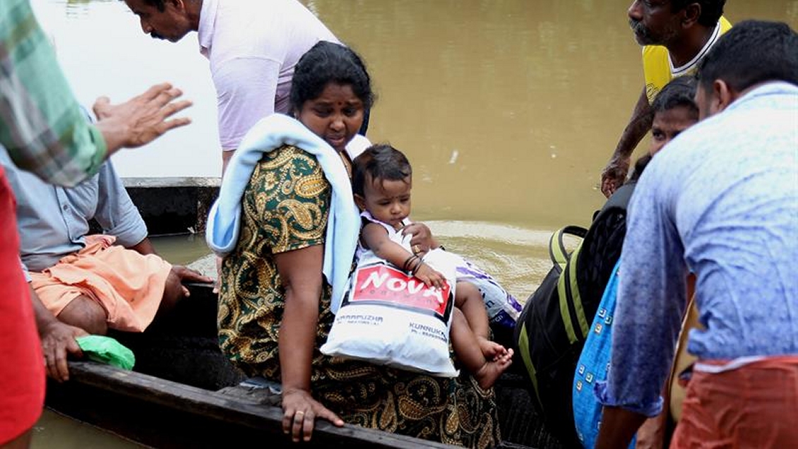 Más de 200 muertos dejan las peores inundaciones en un siglo en el sur
