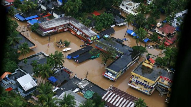 Graves lluvias e inundaciones dejan 370 muertos en India