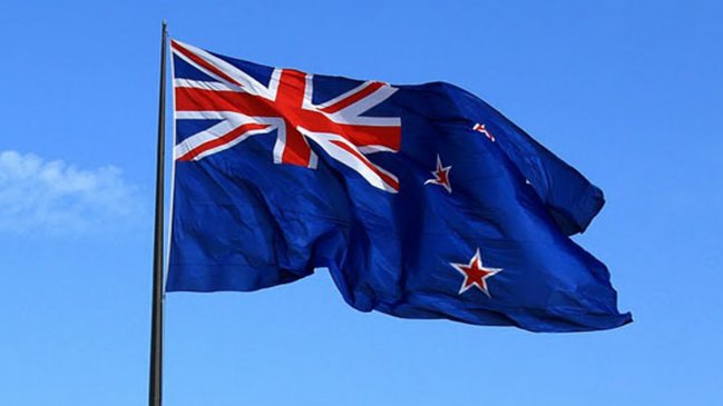 Nueva Zelanda congeló salarios y asignaciones de sus parlamentarios por un año