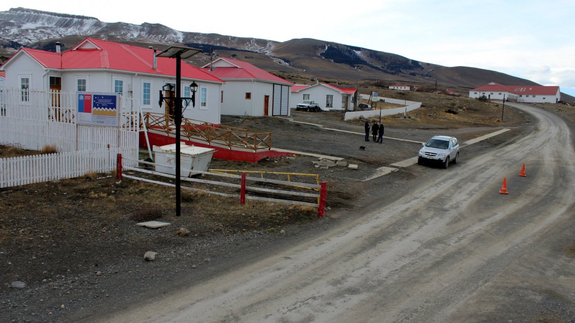 Magallanes: Colectores solares térmicos mejorarán calidad de vida de habitantes de Cerro Guido