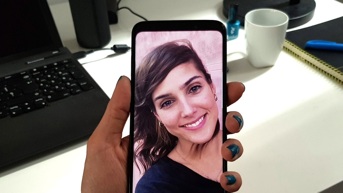 La enigmática historia del teléfono que apareció en un parque