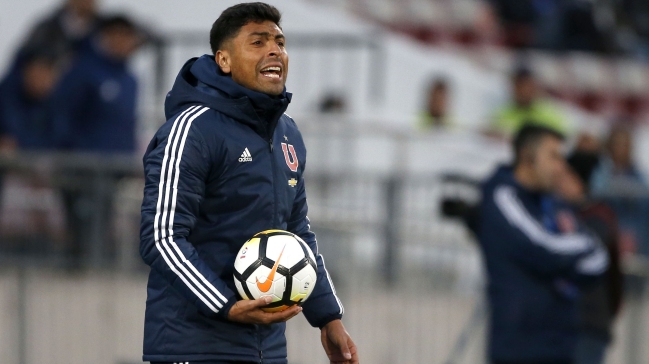 Gonzalo Jara arriesga perderse el Superclásico por lesión