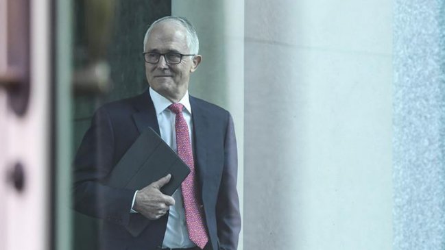Primer ministro de Australia se mantiene en el poder tras una revuelta interna