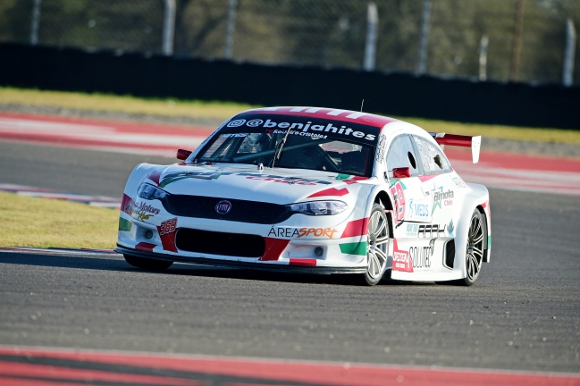 Benjamín Hites competirá este fin de semana en el Top Race Series de Argentina