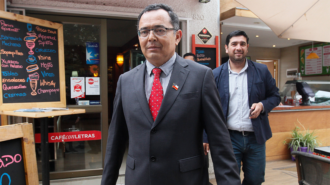 Caso del profesor: Intendente evitó comentar sus dichos sobre bandas extranjeras