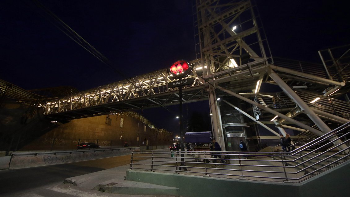 Gobierno anuncia querella por Ley de Seguridad del Estado tras incidentes en el Metro