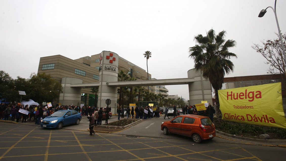Clínica Dávila retomó operaciones tras 42 días de huelga
