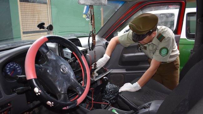 Tres detenidos por asalto a punta de pistola a una botillería de Arica