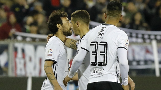 ¿Qué dorsal usa Lucas Barrios? La confusión que provocó la papeleta de Colo Colo