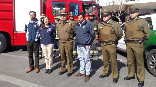 Antofagasta: Autoridades y Bomberos realizan mesa de trabajo para evitar agresiones en actos de servicio