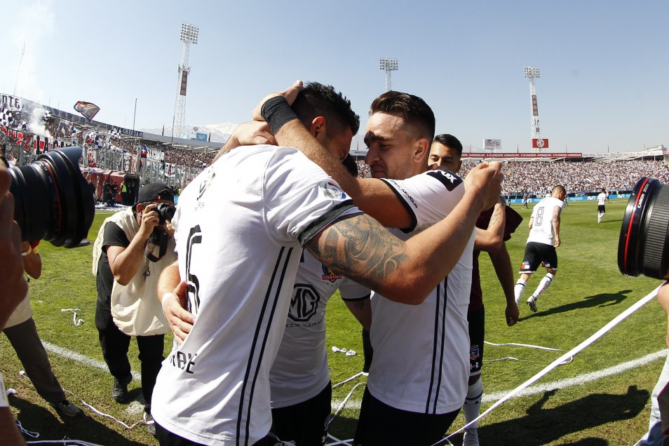 Resumen: Colo Colo ganó el Superclásico, la UC sigue líder y U. La Calera mete presión