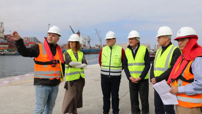 Presidente del Sistema de Empresas Públicas visita Puerto de Iquique