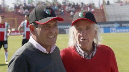 Bautizaron galerías del estadio de La Cisterna en honor a Oscar Fabbiani y Rodolfo Dubó