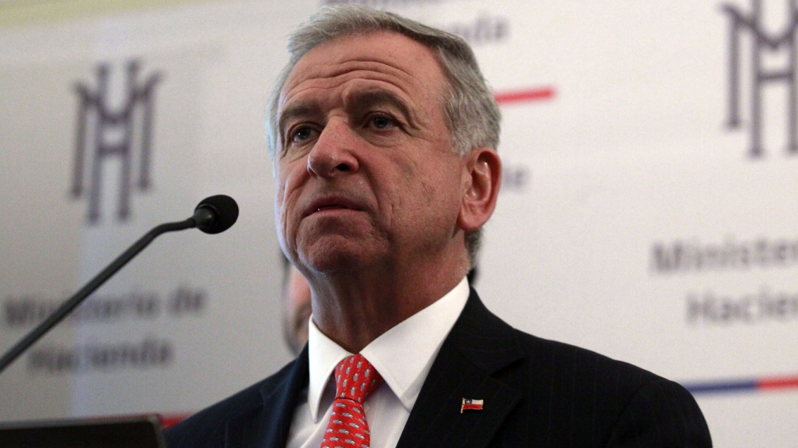 Encuesta Cadem: El 28% aún no tiene opinión sobre la 