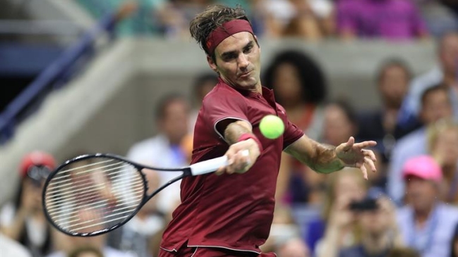 Roger Federer debutó en el US Open con solvente triunfo sobre Yoshihito Nishioka