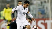 Esteban Paredes tuvo un problema muscular en última práctica de Colo Colo en Brasil