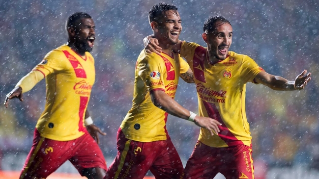 Sebastián Vegas anotó en derrota de Morelia ante Chivas por la Copa MX