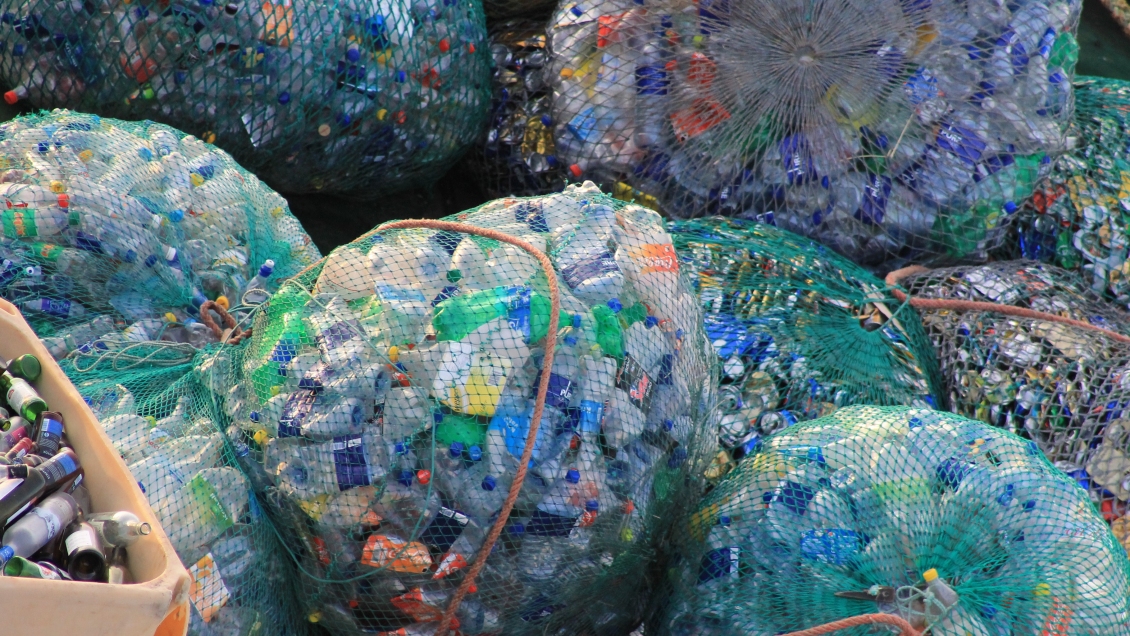 Cómo diferenciar distintos tipos de plástico a la hora de reciclar