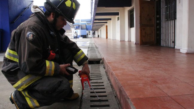 Intendente: En los dos últimos días no ha habido emanaciones en Quintero y Puchuncaví