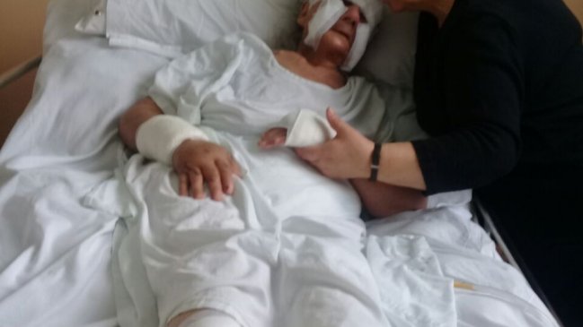 Los Ríos: Familia de anciana de 104 años acusa a su conviviente de provocarle quemaduras