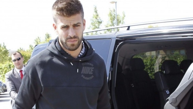Gerard Piqué fue denunciado por conducir con licencia desactualizada