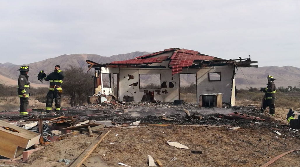 Incendio destruyó hogar en sector rural de Copiapó