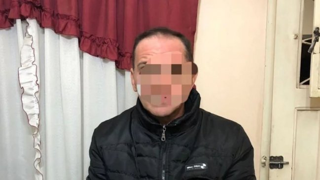 Hombre se hizo pasar por ladrón para abusar de su hijastra