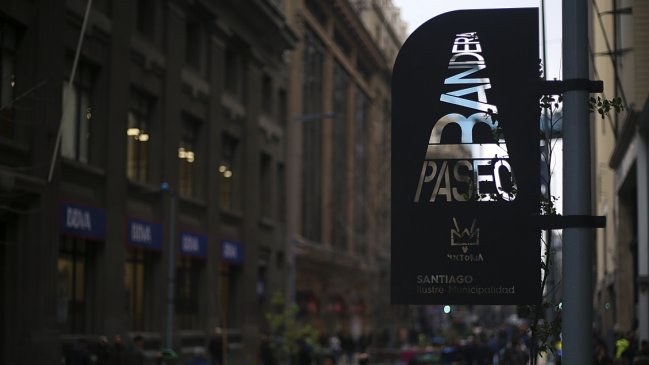 Alcalde: El centro de Santiago necesita más paseos peatonales como Bandera