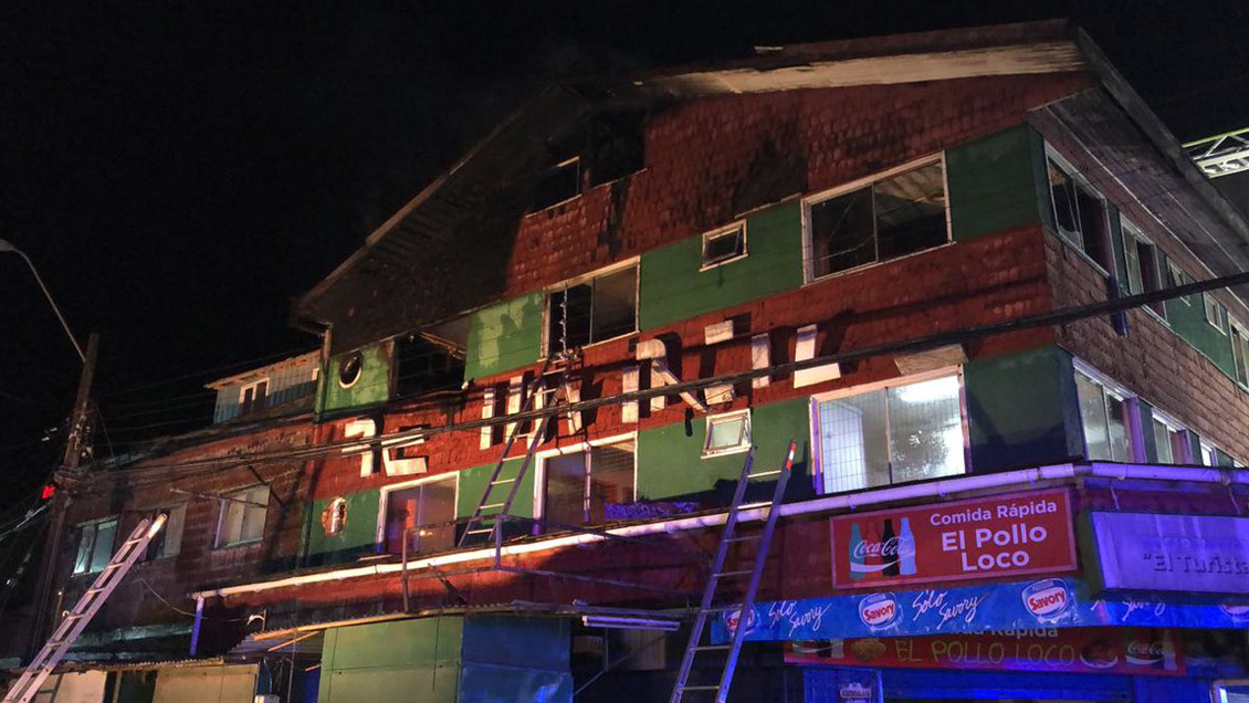 Incendio afectó a residencial con prohibición de funcionamiento en Puerto Montt