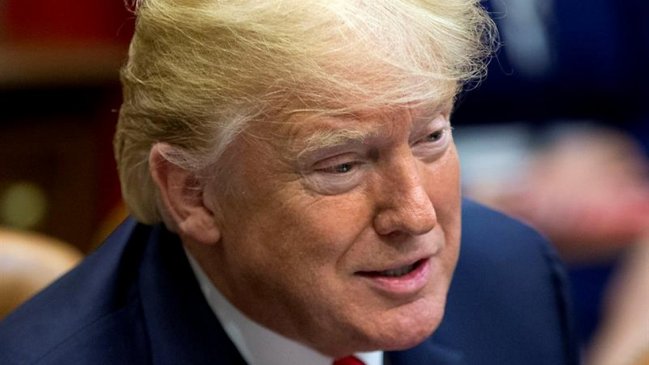 Trump retuvo 100 mil páginas de información sobre su nominado al Tribunal Supremo