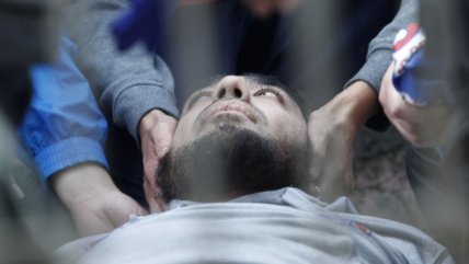 Hincha de la UC cayó desde una altura considerable en el Estadio Santa Laura