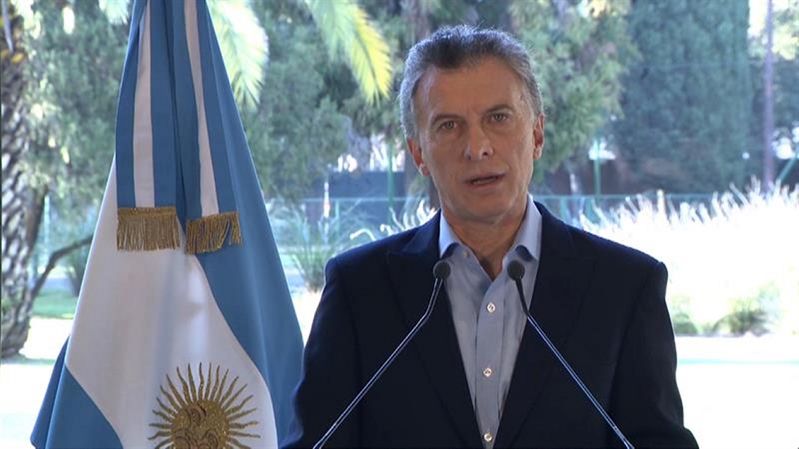 Argentina: Reestructuración eliminará 10 ministerios como solución a la crisis
