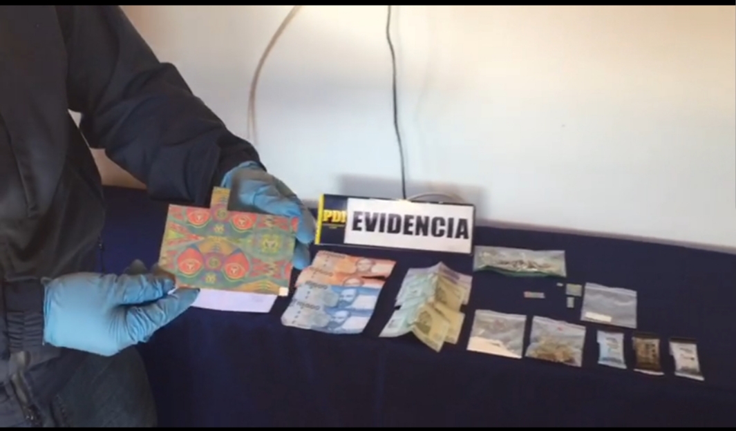 PDI detuvo a joven que traficaba LSD en Pichilemu