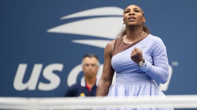 Serena Williams canceló reacción de Kaia Kanepi y avanzó a cuartos del US Open