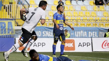 Esteban Paredes marcó un doblete que resultó insuficiente para remontar a Everton