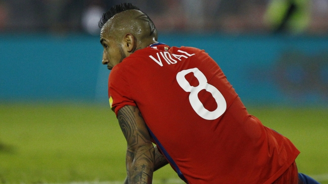 Arturo Vidal inició su viaje a Japón para sumarse a la Roja