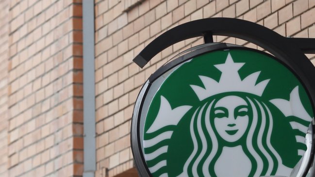 Sindicato Starbucks: Si Carabineros quiere limpiar su imagen, costará más que un café