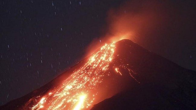 Guatemala: Volcán de Fuego registró 26 nuevas explosiones
